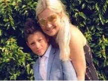 11 ਸਾਲਾ ਮੁੰਡੇ ਦੀ ਛਾਤੀ 'ਚ ਅਚਾਨਕ ਆਇਆ ਅਜੀਬ ਬਦਲਾਅ, ਹੁਣ ਬੱਚੇ ਨੂੰ ਬ੍ਰਾ ਪਵਾਉਣ ਨੂੰ ਮਜਬੂਰ ਮਾਂ