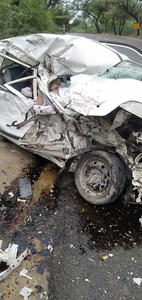 car crash in Fazilka, Father and son died ਫਾਜ਼ਿਲਕਾ 'ਚ ਕੈਂਟਰ ਤੇ ਕਾਰ ਦੀ ਟੱਕਰ, ਪਿਓ-ਪੁੱਤਰ ਦੀ ਮੌਤ