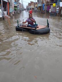 ਜਨਾਬ! ਝੀਲ ਨਹੀਂ ਇਹ ਨੇ ਜੈਤੋ ਦੇ ਬਾਜ਼ਾਰ, ਬਾਰਸ਼ ਮਗਰੋਂ ਚੱਲੀਆਂ ਕਿਸ਼ਤੀਆਂ