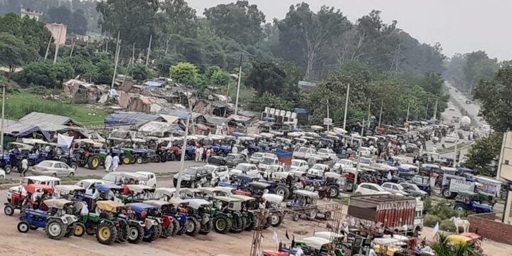 tractor march in punjab ਪੰਜਾਬ ਦੀਆਂ ਸੜਕਾਂ 'ਤੇ ਇੱਕਦਮ ਉੱਤਰੇ 10 ਹਜ਼ਾਰ ਟਰੈਕਟਰ, ਲੀਡਰਾਂ ਦੇ ਘਰਾਂ ਵੱਲ ਧਾਵਾ