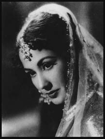 Birthday Special: ਬਚਪਨ ਤੋਂ ਲੈ ਕੇ ਜਵਾਨੀ ਤੱਕ ਮੀਨਾ ਕੁਮਾਰੀ ਦੀ ਜ਼ਿੰਦਗੀ 'ਚ ਸੀ ਸਟਰਗਲ, ਅਖੀਰ 'ਚ ਇਸ ਤਰ੍ਹਾਂ ਹੋਈ ਮੌਤ 