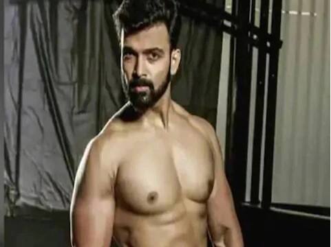 ਕੰਨੜ ਟੀਵੀ ਇੰਡਸਟਰੀ ਦੇ ਅਦਾਕਾਰ ਸੁਸ਼ੀਲ ਗੋਵੜਾ ਨੇ 8 ਜੁਲਾਈ ਨੂੰ ਆਤਮਹੱਤਿਆ ਕਰ ਲਈ ਸੀ। ਸੁਸ਼ੀਲ ਨੇ ਆਪਣੇ ਘਰ ਚ ਆਤਮ ਹੱਤਿਆ ਕੀਤੀ ਸੀ। ਪਰ ਉਨ੍ਹਾਂ ਇਹ ਕਦਮ ਕਿਉਂ ਚੁੱਕਿਆ ਇਹ ਸਪਸ਼ਟ ਨਹੀਂ ਹੋ ਸਕਿਆ। 