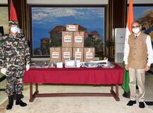 ਕੋਰੋਨਾ ਸੰਕਟ 'ਚ ਭਾਰਤੀ ਫੌਜ ਨੇ ਨੇਪਾਲੀ ਫੌਜ ਨੂੰ ਦਿੱਤੇ 10 ਵੈਂਟੀਲੇਟਰ, ਕਿਹਾ ਰਾਹਤ ਦੇਣਾ ਪੁਰਾਣਾ ਰਿਕਾਰਡ