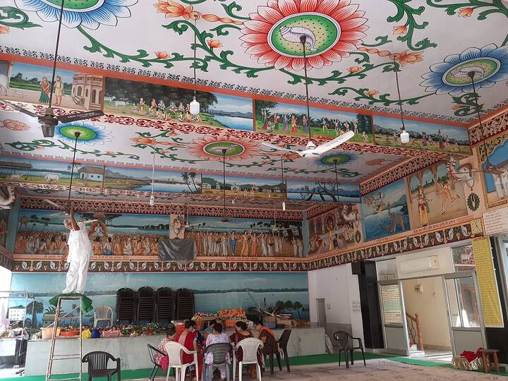 ਮੰਦਰ ਦੇ ਪੁਜਾਰੀ ਨੇ ਕਿਹਾ ਕਿ ਹਰ ਸਾਲ ਅਸੀਂ ਇਸ ਤਿਉਹਾਰ ਨੂੰ ਬੜੀ ਧੂਮਧਾਮ ਨਾਲ ਮਨਾਉਂਦੇ ਹਾਂ ਪਰ ਇਸ ਮਹਾਮਾਰੀ ਨੂੰ ਦੇਖਦੇ ਹੋਏ ਅਸੀਂ ਆਪਣੇ ਤਿਉਹਾਰ ਵਿੱਚ ਵੀ ਜ਼ਿਆਦਾ ਇਕੱਠ ਨਹੀਂ ਕਰਾਂਗੇ।