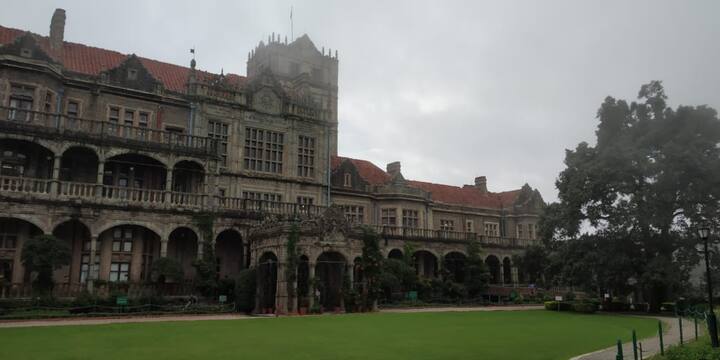  ਵਿਰਾਸਤੀ ਇਮਾਰਤ ਹੋਣ ਕਾਰਨ ਸਾਰੇ ਕੰਮ ਏਐਸਆਈ ਦੀ ਨਿਗਰਾਨੀ ਹੇਠ ਕੀਤੇ ਜਾਣਗੇ ਤਾਂ ਜੋ ਇਮਾਰਤ ਦੀ ਇਤਿਹਾਸਕ ਪਛਾਣ ਨੂੰ ਕੋਈ ਨੁਕਸਾਨ ਨਾ ਹੋਵੇ।