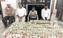 ਰਿਸ਼ਵਤ ਲੈਂਦੇ ਤਹਿਸੀਲਦਾਰ ਕਾਬੂ, 1 ਕਰੋੜ ਤੋਂ ਵੱਧ ਰਕਮ ਦੀ ਗਿਣਤੀ ਲਈ ਮੰਗਵਾਉਣੀ ਪਈ ਮਸ਼ੀਨ