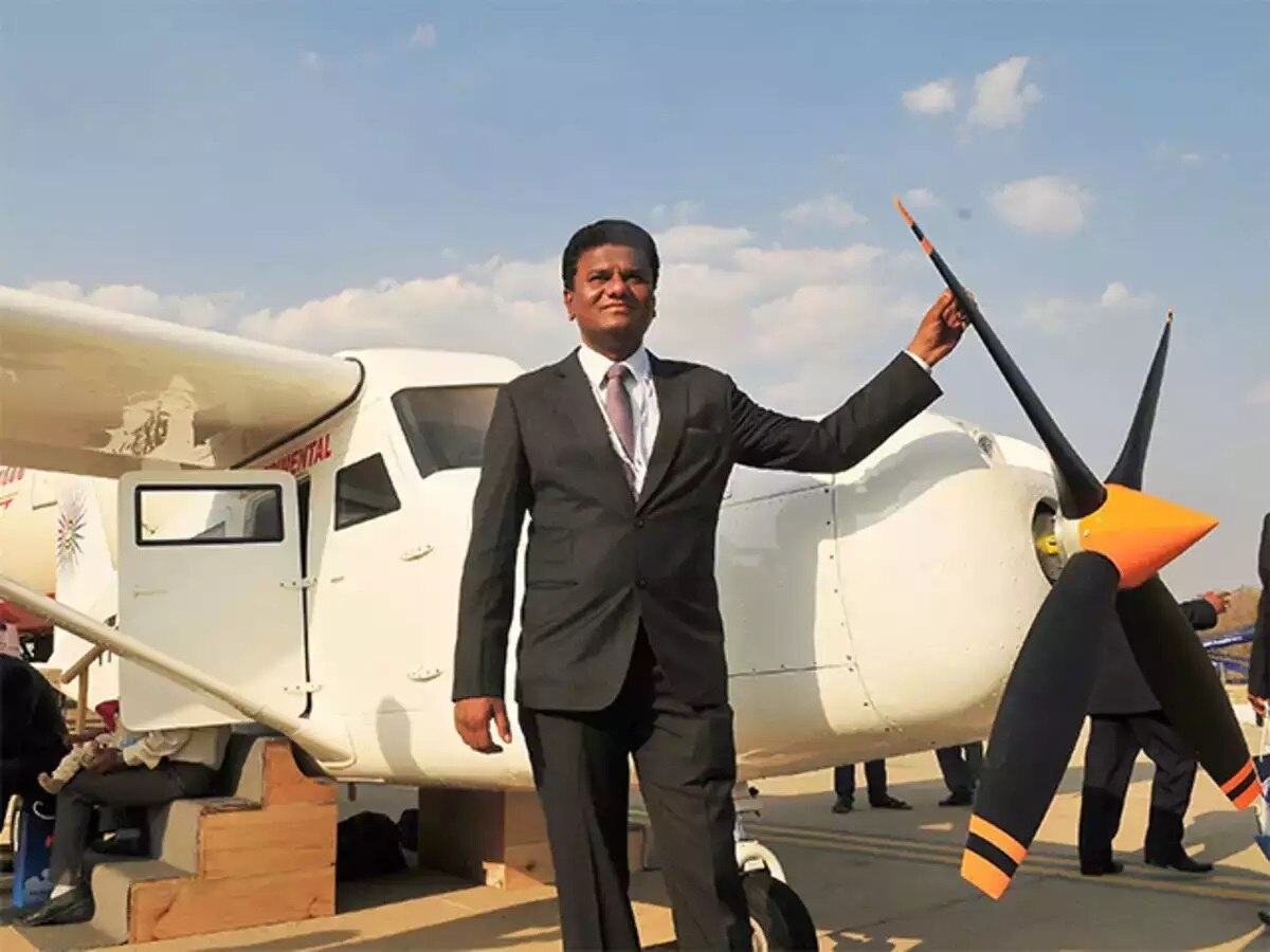 Mumbai Rooftop Aircraft: ਸ਼ਖ਼ਸ ਨੇ ਘਰ ਦੀ ਛੱਤ 'ਤੇ ਹੀ ਬਣਾਇਆ ਜਹਾਜ਼, ਮਦਦ ਲਈ ਅੱਗੇ ਆਈ ਮਹਾਰਾਸ਼ਟਰ ਸਰਕਾਰ