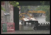 Delhi-NCR Rains: ਮੀਂਹ ਨਾਲ ਬੇਹਾਲ ਹੋਈ ਦਿੱਲੀ, ਸੜਕਾਂ 'ਤੇ ਲੱਗਿਆ ਜਾਮ, ਦੇਖੋ ਤਸਵੀਰਾਂ