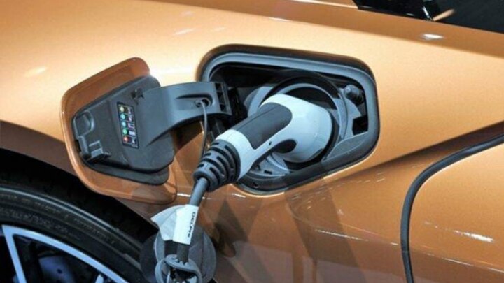 Delhi EV policy 2020 New Rules and Updates Incentives on electric vehicles to be transferred to owners ਦਿੱਲੀ 'ਚ ਇਲੈਕਟ੍ਰਿਕ ਵਾਹਨਾਂ ਦੀ ਖਰੀਦ ਲਈ ਡੇਢ ਲੱਖ ਦੀ ਸਬਸਿਡੀ ਦੇ ਰਹੀ ਸਰਕਾਰ