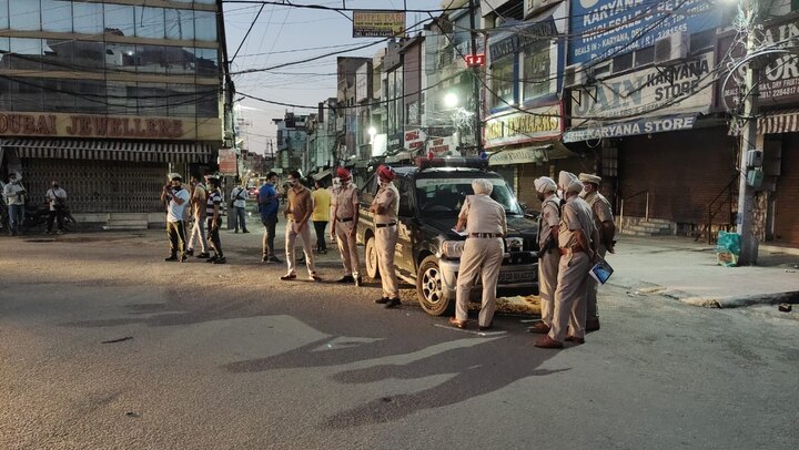 Curfew in Punjab Section 144 imposed Announced in Punjab after CM Amarinder Announced Lockdown Again the State Curfew in Punjab: ਪੰਜਾਬ 'ਚ ਮੁੜ ਸਖ਼ਤੀ, ਲੌਕਡਾਊਨ ਤੋਂ ਬਾਅਦ ਹੁਣ ਸੂਬੇ 'ਚ ਧਾਰਾ 144 ਲਾਗੂ