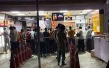 Day:2 ਕੈਪਟਨ ਦਾ ਕਰਫਿਉ FAIL, ਮੁਹਾਲੀ 'ਚ ਕਰਫਿਊ ਦੌਰਾਨ ਸਰੇਆਮ ਖੁੱਲ੍ਹੇ ਸ਼ਰਾਬ ਠੇਕੇ