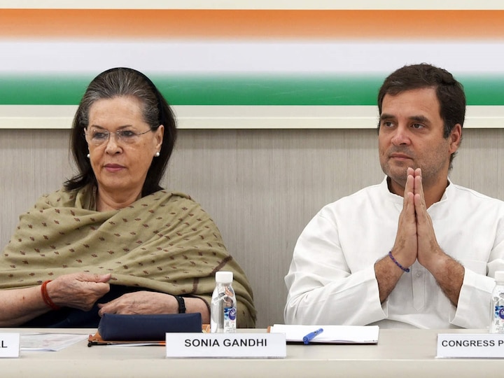 CWC Meeting Ends Sonia Gandhi to Remain Interim Chief for Few more months New Chief within 6 months ਕਾਂਗਰਸ ਦੀ ਅੰਤਰਿਮ ਪ੍ਰਧਾਨ ਰਹਿਣਗੇ ਸੋਨੀਆ ਗਾਂਧੀ, 6 ਮਹੀਨਿਆਂ 'ਚ ਚੁਣਿਆ ਜਾਏਗਾ ਨਵਾਂ ਪ੍ਰਧਾਨ