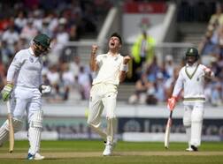 ਇੰਗਲੈਂਡ ਦੇ ਜੇਮਜ਼ ਐਂਡਰਸਨ ਨੇ ਰਚਿਆ ਇਤਿਹਾਸ, ਟੈਸਟ ਕ੍ਰਿਕਟ 'ਚ 600 ਵਿਕਟਾਂ ਲੈਣ ਵਾਲਾ ਪਹਿਲਾ ਤੇਜ਼ ਗੇਂਦਬਾਜ਼