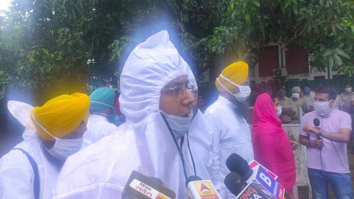ਦੱਸ ਦਈਏ ਕਿ ਕੋਰੋਨਾ ਦੇ ਕਹਿਰ ਕਰਕੇ ਸਾਰੇ ਵਿਧਾਇਕਾਂ ਦਾ ਟੈਸਟ ਹੋਇਆ ਹੈ। ਦੋ ਦਰਜਨ ਤੋਂ ਵੱਧ ਵਿਧਾਇਕ ਕੋਰੋਨਾ ਪੌਜ਼ੇਟਿਵ ਹਨ। ਉਹ ਇਜਲਾਸ ਵਿੱਚ ਸ਼ਾਮਲ ਨਹੀਂ ਹੋਣਗੇ। 