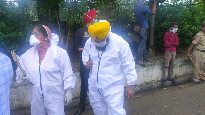 ਦੱਸ ਦਈਏ ਕਿ ਮੁੱਖ ਮੰਤਰੀ ਕੈਪਟਨ ਅਮਰਿੰਦਰ ਸਿੰਘ ਨੇ ਆਰਡੀਨੈਂਸਾਂ ਖਿਲਾਫ਼ ਸਰਬ ਪਾਰਟੀ ਮੀਟਿੰਗ ਤੇ ਕਿਸਾਨ ਜਥੇਬੰਦੀਆਂ ਨਾਲ ਬੈਠਕ ਦੌਰਾਨ ਵੀ ਆਰਡੀਨੈਂਸਾਂ ਖਿਲਾਫ਼ ਮਤੇ ਪਵਾਏ ਸਨ। 