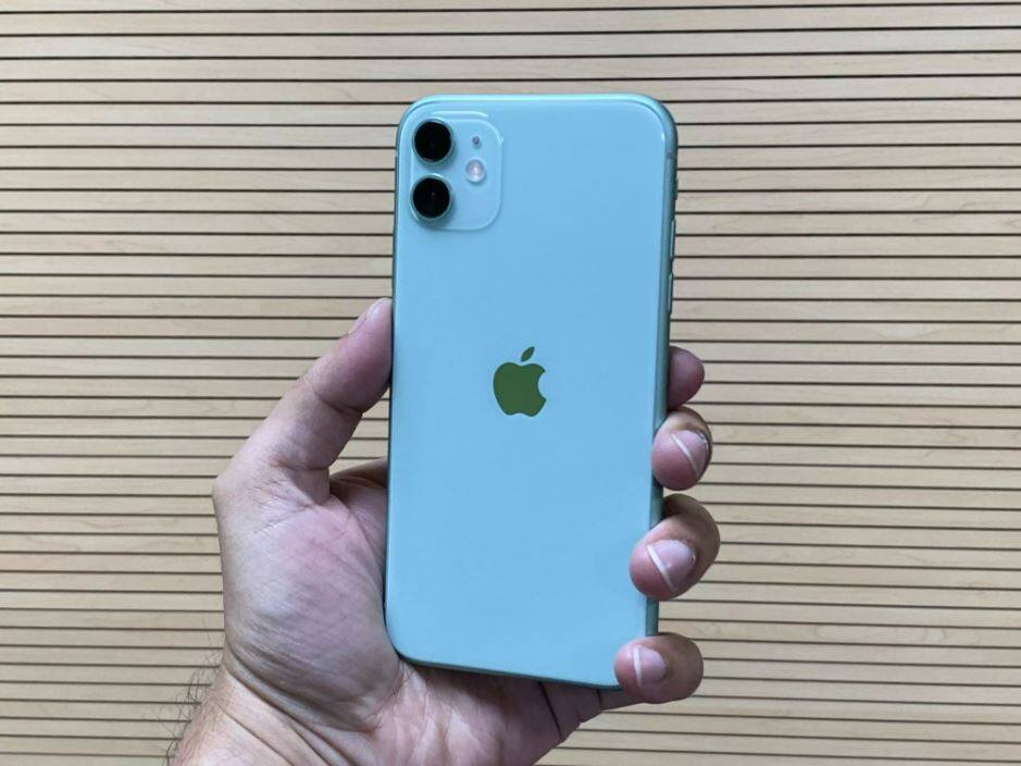 Great news for cheap iPhone buyers, find out what the specifications might be ਸਸਤੇ iPhone ਖਰੀਦਣ ਵਾਲਿਆਂ ਲਈ ਵੱਡੀ ਖਬਰ, ਜਾਣੋ ਕੀ ਹੋ ਸਕਦੀਆਂ ਸਪੇਸੀਫਿਕੇਸ਼ਨਸ