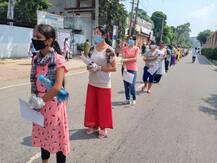 ਸਖਤ ਨਿਯਮਾਂ ਤਹਿਤ ਨੀਟ 2020 ਦੀ ਪ੍ਰੀਖਿਆ, ਵੇਖੋ ਤਸਵੀਰਾਂ