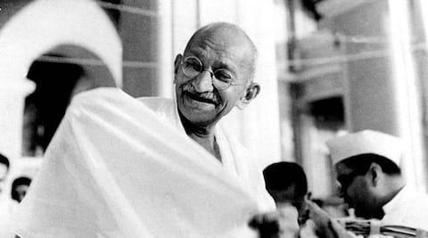Gandhi Jayanti 2020: ਬਾਪੂ ਦੇ ਜੀਵਨ ਦੇ ਆਖਰੀ ਕੰਮ, ਜਦੋਂ ਫਿਰਕੂ ਹਿੰਸਾ ਨੂੰ ਖ਼ਤਮ ਕਰਨ ਗਏ ਸੀ ਦਿੱਲੀ ਦੀ ਦਰਗਾਹ Gandhi Jayanti 2020: ਬਾਪੂ ਦੇ ਜੀਵਨ ਦੇ ਆਖਰੀ ਕੰਮ, ਜਦੋਂ ਫਿਰਕੂ ਹਿੰਸਾ ਨੂੰ ਖ਼ਤਮ ਕਰਨ ਗਏ ਸੀ ਦਿੱਲੀ ਦੀ ਦਰਗਾਹ