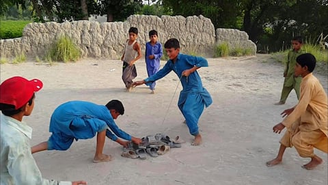 ਪੰਜਾਬ ਦੇ ਅੰਗ-ਸੰਗ (12) : ਤੰਦਰੁਸਤੀ ਦਾ ਅਨਮੋਲ ਖਜ਼ਾਨਾ ਲੋਕ-ਖੇਡਾਂ ਪੰਜਾਬ ਦੇ ਅੰਗ-ਸੰਗ (12) : ਤੰਦਰੁਸਤੀ ਦਾ ਅਨਮੋਲ ਖਜ਼ਾਨਾ ਲੋਕ-ਖੇਡਾਂ