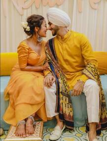 Neha Weds Rohan: ਨੇਹਾ ਕੱਕੜ ਅਤੇ ਰੋਹਨਪ੍ਰੀਤ ਦੀ ਹਲਦੀ ਸੈਰੇਮਨੀ ਦੀਆਂ ਖਾਸ ਤਸਵੀਰਾਂ, ਤੁਸੀਂ ਵੀ ਮਾਰੋ ਝਾਤੀ