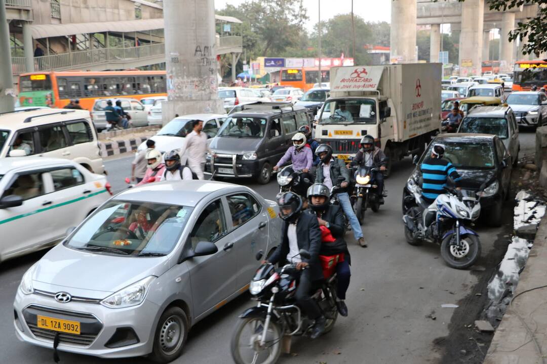 PUC compulsory while driving car and motorcycle otherwise fined rupees 10 thousands ਹੁਣ ਕਾਰ-ਮੋਟਰਸਾਈਕਲ ਚਲਾਉਣ ਵੇਲੇ ਰੱਖਣਾ ਪਏਗਾ ਪੀਯੂਸੀ, ਨਹੀਂ ਤਾਂ ਲੱਗੇਗਾ 10 ਹਜ਼ਾਰ ਰੁਪਏ ਜੁਰਮਾਨਾ