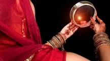 Karwa Chauth 2020: ਇੱਥੇ ਪੜ੍ਹੋ ਕਰਵਾ ਚੌਥ ਦੀ ਪੂਜਾ ਦਾ ਸ਼ੁਭ ਸਮਾਂ, ਜਾਣੋ ਪੂਜਾ ਲਈ ਕਿਹੜੀ ਸਮਗਰੀ ਜ਼ਰੂਰੀ
