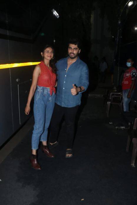 ਪਿਛਲੇ ਕੁਝ ਦਿਨਾਂ 'ਚ ਰਕੁਲ ਪ੍ਰੀਤ ਸਿੰਘ ਡਰੱਗਸ ਕੇਸ 'ਚ ਆਪਣਾ ਨਾਂ ਆਉਣ ਕਰਕੇ ਵਿਵਾਦਾਂ 'ਚ ਆਈ ਸੀ।