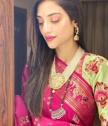 Karwa Chauth 2020: ਰਾਸ਼ੀ ਮੁਤਾਬਕ ਰੱਖੋ ਕੱਪੜਿਆਂ ਤੇ ਚੂੜੀਆਂ ਦੇ ਰੰਗ ਤਾਂ ਫਲਦਾਇਕ ਹੋਵੇਗਾ ਵਰਤ