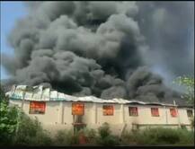 ਦੀਵਾਲੀ ਮੌਕੇ ਪਲਾਸਟਿਕ ਦਾ ਸਮਾਨ ਬਣਾਉਣ ਵਾਲੀ ਕੰਪਨੀ 'ਚ ਲੱਗੀ ਭਿਆਨਕ ਅੱਗ, ਅੱਗ ਬੁਝਾਉਣ ਦੀਆਂ ਕੋਸ਼ਿਸ਼ਾਂ ਜਾਰੀ 