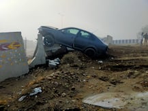 ਨਵਾਂਸ਼ਹਿਰ 'ਚ ਸੰਘਣੀ ਧੁੰਦ ਕਰਕੇ ਹਾਦਸਾ, ਅੱਧੀ ਦਰਜਨ ਕਾਰਾਂ ਟਕਰਾਈਆਂ