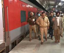 ਕਿਸਾਨਾਂ ਦਾ ਵੱਡਾ ਐਕਸ਼ਨ, ਪ੍ਰਸ਼ਾਸਨ ਨੂੰ ਤੜ੍ਹਕੇ ਪਈਆਂ ਭਾਜੜਾਂ