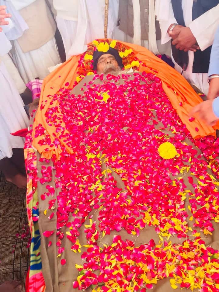  ਸੰਤ ਬਾਬਾ ਜਵਾਲਾ ਸਿੰਘ ਜੀ ਦੇ ਹੁਕਮ ਅਨੁਸਾਰ ਆਪ ਨੇ ਜਥੇਦਾਰ ਸੰਤ ਬਾਬਾ ਜਨਕ ਸਿੰਘ ਜੀ, ਬਾਬਾ ਬਤਨ ਸਿੰਘ ,ਸੰਤ ਪ੍ਰੇਮ ਸਿੰਘ ਡਮੇਲੀ, ਸੰਤ ਲਾਭ ਸਿੰਘ ਜੀ ਰੋਪੜ, ਬਾਬਾ ਅਮਰ ਸਿੰਘ ਜੀ ਮਹੀਆ ਵਾਲਾ ਨਾਲ ਰਾਗੀ ਬਾਗ਼ ਜਿਥੇ ਅੱਜ ਭਾਈ ਨੰਦ ਲਾਲ ਸਕੂਲ ਹੈ, ਇਹ ਸਾਰੀ ਥਾਂ ਨੂੰ ਬਾਬਾ ਜੀ ਨੇ ਅਬਾਦ ਕੀਤਾ।