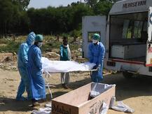 ਦਿੱਲੀ 'ਚ ਕੋਰੋਨਾ ਬਣਿਆ ਕਹਿਰ, ਕਬਰਿਸਤਾਨ 'ਚ ਨਹੀਂ ਬਚੀ ਜਗ੍ਹਾ