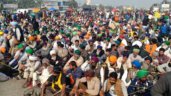 ਹੁਣ ਕਿਸਾਨ ਦਿੱਲੀ ਦੇ ਸਾਰੇ ਬਾਡਰ ਬੰਦ ਕਰਕੇ ਕੇਂਦਰ ਸਰਕਾਰ ਦੇ ਹੋਰ ਦਬਾਅ ਬਣਾਉਣ ਦੀ ਕੋਸ਼ਿਸ਼ ਕਰੇਗੀ। ਉਧਰ ਬਾਡਰ ਬੰਦ ਹੋਣ ਕਾਰਨ ਦਿੱਲੀ ਵਿੱਚ ਸਬਜ਼ੀਆਂ ਤੇ ਫਰੂਟ ਆਦਿ ਦੀ ਕਮੀ ਆਉਣੀ ਸ਼ੁਰੂ ਹੋ ਗਈ ਹੈ। ਕਿਸਾਨ ਲਗਾਤਾਰ ਸੜਕਾਂ ਤੇ ਡਟੇ ਹੋਏ ਹਨ।