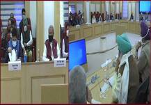 ਸਰਕਾਰ ਅੰਦੋਲਨ ਵਾਪਸ ਕਰਨ ਦੀ ਕਰ ਰਹੀ ਅਪੀਲ, ਕਿਸਾਨ ਕਹਿੰਦੇ ਖਾਲੀ ਹੱਥ ਨਹੀਂ ਮੁੜਾਂਗੇ