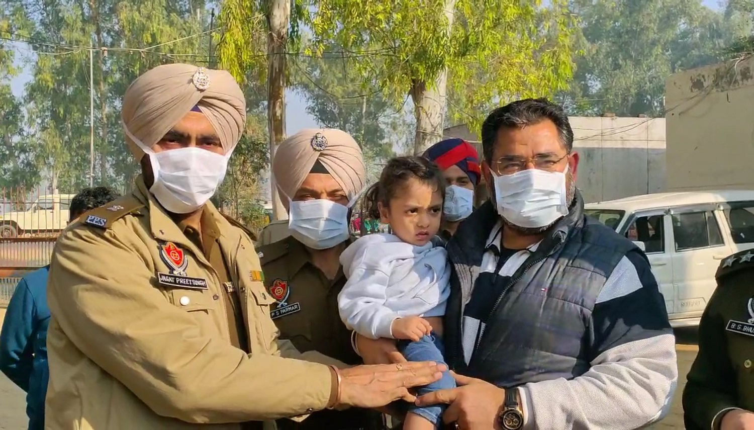 Two And Half Years Old Boy Abducted From Ludhiana Recovered | ਪੁਲਿਸ ਦੀ  ਕਾਮਯਾਬੀ, 24 ਘੰਟਿਆਂ 'ਚ ਲਭਿਆ ਅਗਵਾ ਹੋਇਆ ਢਾਈ ਸਾਲਾ ਬੱਚਾ, ਪਰਿਵਾਰ ਤੋਂ ਮੰਗੀ ਸੀ 4  ਕਰੋੜ ਦੀ ਫਿਰੌਤੀ