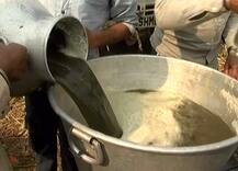 ਸ੍ਰੀ ਚਮਕੌਰ ਸਾਹਿਬ ਦੇ ਕਿਸਾਨਾਂ ਨੇ ਦਿੱਲੀ 'ਚ ਲਾਇਆ ਗੰਨੇ ਦੀ ਰੌਹ ਦਾ ਲੰਗਰ