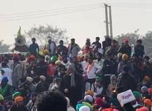 ਕਿਸਾਨੀ ਅੰਦੋਲਨ 'ਚ ਪਹੁੰਚੇ ਗੁਰਦਾਸ ਮਾਨ, ਅੱਗਿਓਂ ਲੋਕਾਂ ਨੇ ਕੀਤਾ ਇਹ ਹਾਲ, ਵੀਡੀਓ ਵਾਇਰਲ