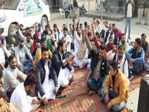 ਜਿਆਣੀ ਦੀ ਕੋਠੀ ਅੱਗੇ ਜਾ ਡਟੇ ਰਾਜਾ ਵੜਿੰਗ