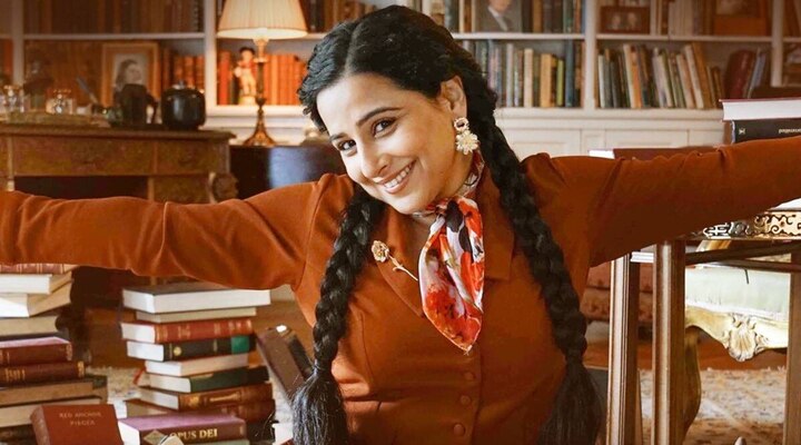 4. Shakuntala Devi: ਸ਼ਕੁੰਤਲਾ ਦੇਵੀ ਵਿਦਿਆ ਬਾਲਨ ਅਭਿਨੇਤਰੀ ਚੌਥੇ ਸਥਾਨ 'ਤੇ ਹੈ। ਅਨੂ ਮੈਨਨ ਦੁਆਰਾ ਨਿਰਦੇਸ਼ਤ ਅਤੇ ਸੋਨੀ ਪਿਕਚਰਸ ਨਾਰਕਵਰਕ ਪ੍ਰੋਡਕਸ਼ਨਜ਼ ਅਤੇ ਵਿਕਰਮ ਮਲਹੋਤਰਾ ਵਲੋਂ ਨਿਰਮਿਤ, ਬਾਈਓਪਿਕ 31 ਜੁਲਾਈ ਤੋਂ ਸਟ੍ਰੀਮਿੰਗ ਸਰਵਿਸ 'ਤੇ ਰਿਲੀਜ਼ ਕੀਤੀ ਗਈ। 'ਸ਼ਕੁੰਤਲਾ ਦੇਵੀ' 'ਚ ਰਾਸ਼ਟਰੀ ਪੁਰਸਕਾਰ ਪ੍ਰਾਪਤ ਕਰਨ ਵਾਲੀ ਅਭਿਨੇਤਰੀ ਵਿਦਿਆ ਬਾਲਨ ਮੁੱਖ ਕਿਰਦਾਰ ਨਿਭਾਈ। ਉਸ ਨੇ ਇੱਕ ਇੰਡੀਅਨ ਗਣਿਤ ਦੀ ਪ੍ਰਤਿਭਾ ਦੀ ਭੂਮਿਕਾ ਨਿਭਾਈ, ਜਿਸ ਨੂੰ ਵਿਸ਼ਵਵਿਆਪੀ ਤੌਰ 'ਤੇ 'ਮਨੁੱਖੀ ਕੰਪਿਊਟਰ' ਵਜੋਂ ਜਾਣਿਆ ਜਾਂਦਾ ਹੈ।