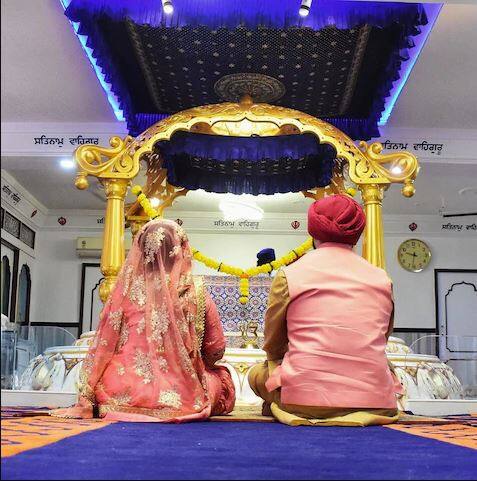 ਉਸ ਨੇ ਦਿਵਿਆ ਦੇ ਪਤੀ ਗਗਨ 'ਤੇ ਦਿਵਿਆ ਨਾਲ ਕੁੱਟ-ਮਾਰ ਕਰਨ ਦਾ ਦੋਸ਼ ਲਾਉਂਦਿਆਂ ਉਸ ਨੂੰ ਬੇਨਕਾਬ ਕਰਨ ਦੀ ਧਮਕੀ ਦਿੱਤੀ ਸੀ।