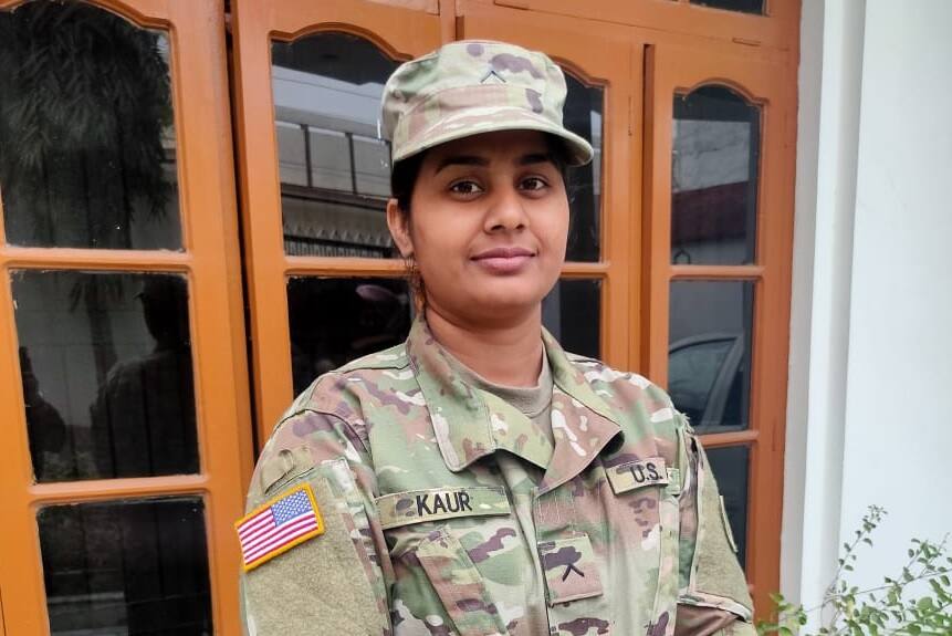ਪੰਜਾਬ ਦੀ ਧੀ ਨੇ ਸਿਰਜੀਆ ਇਤਿਹਾਸ, ਅਮਰੀਕਾ ਦੀ ਸੈਨਾ ਵਿਚ ਭਰਤੀ ਹੋਈ ਮੋਗਾ ਦੀ ਸ਼ਰਨਜੀਤ ਕੌਰ Punjab's daughter make an history, Sharanjit Kaur from Moga in the US Army ਪੰਜਾਬ ਦੀ ਧੀ ਨੇ ਸਿਰਜੀਆ ਇਤਿਹਾਸ, ਅਮਰੀਕਾ ਦੀ ਸੈਨਾ ਵਿਚ ਭਰਤੀ ਹੋਈ ਮੋਗਾ ਦੀ ਸ਼ਰਨਜੀਤ ਕੌਰ