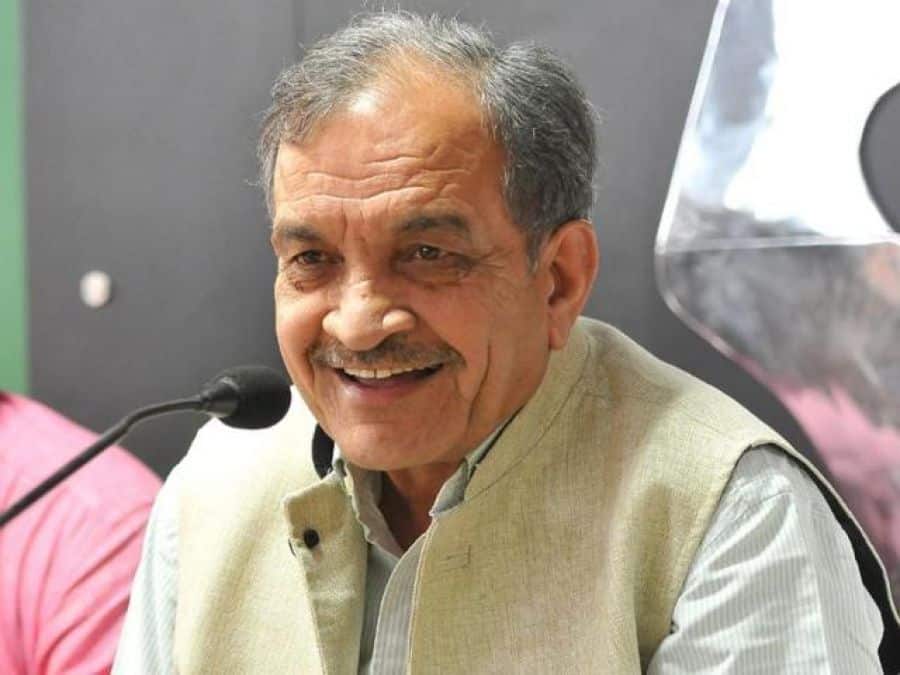 BJP Leader and ex union minister Birendra Singh in farmers support ਕਿਸਾਨਾਂ ਦੇ ਸਮਰਥਨ 'ਚ ਖੁੱਲ੍ਹ ਕੇ ਆਏ ਬੀਜੇਪੀ ਲੀਡਰ ਤੇ ਸਾਬਕਾ ਕੇਂਦਰੀ ਮੰਤਰੀ ਬੀਰੇਂਦਰ ਸਿੰਘ