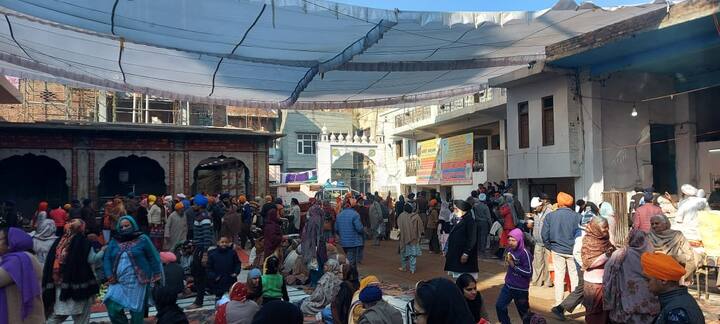 ਮੁੱਖ ਗ੍ਰੰਥੀ ਸਰਬਜੀਤ ਸਿੰਘ ਨੇ ਗੁਰਦੁਆਰਾ ਸਾਹਿਬ ਗੁਰੂ ਕਾ ਮਹਿਲ ਦਾ ਇਤਿਹਾਸ ਵੀ ਦੱਸਿਆ ਤੇ ਸੰਗਤ ਨੇ ਆਪਣੀ ਸ਼ਰਧਾ ਜ਼ਾਹਿਰ ਕੀਤੀ।