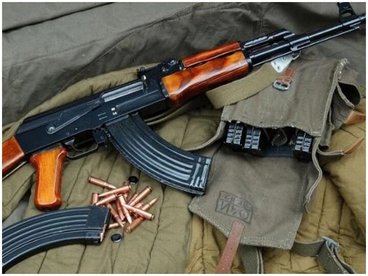 Punjab Police recovered AK47 and cartridge on India Pakistan Border  ਪੰਜਾਬ ਪੁਲਿਸ ਵੱਲੋਂ ਪਾਕਿਸਤਾਨੀ ਡਰੋਨ ਜ਼ਰੀਏ ਸੁੱਟੇ AK47 ਤੇ ਕਾਰਤੂਸ ਬਰਾਮਦ ਕੀਤੇ