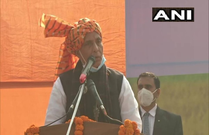 let-farmers-implement-agricultural-laws-for-a-year-rajnath-singh Farm Laws: ਇੱਕ-ਦੋ ਸਾਲ ਖੇਤੀ ਕਾਨੂੰਨ ਲਾਗੂ ਕਰਨ ਦਿਓ, ਜੇ ਮਾੜੇ ਹੋਏ ਤਾਂ ਸੋਧ ਦਿਆਂਗੇ, ਸਰਕਾਰ ਦਾ ਨਵਾਂ ਦਾਅ