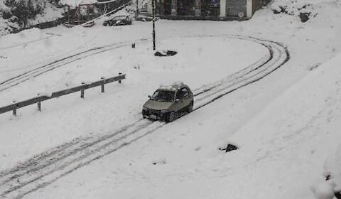 ਭਦਰਵਾਹ 'ਚ ਬਰਫ਼ਬਾਰੀ ਦੀ ਸੁੰਦਰ ਤਸਵੀਰ।