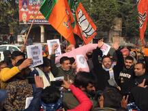 ਬੀਜੇਪੀ ਦੇ ਨਿਸ਼ਾਨੇ 'ਤੇ ਮੁੜ ਰਵਨੀਤ ਬਿੱਟੂ, ਅੰਮ੍ਰਿਤਸਰ 'ਚ ਪੁਤਲਾ ਸਾੜ ਮੰਗੀ ਕਾਰਵਾਈ