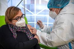 WHO ਦਾ ਵੱਡਾ ਕਦਮ, Pfizer ਦੀ ਐਮਰਜੈਂਸੀ ਵਰਤੋਂ ਨੂੰ ਹਰੀ ਝੰਡੀ