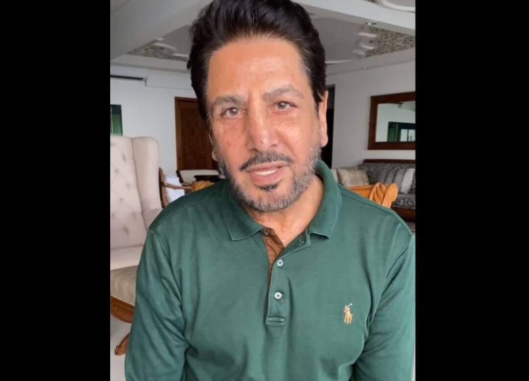 ਗੁਰਦਾਸ ਮਾਨ ਨੇ ਕਵੀਤਾ ਰਾਹੀਂ ਪ੍ਰਸ਼ੰਸਕਾਂ ਨੂੰ ਦਿੱਤੀ ਨਵੇਂ ਸਾਲ ਦੀ ਵਧਾਈ, ਕਿਸਾਨਾਂ ਦਾ ਵੀ ਕੀਤਾ ਜ਼ਿਕਰ Gurdas Mann wished the fans a Happy New Year through poetry and also mentioned the farmers ਗੁਰਦਾਸ ਮਾਨ ਨੇ ਕਵੀਤਾ ਰਾਹੀਂ ਪ੍ਰਸ਼ੰਸਕਾਂ ਨੂੰ ਦਿੱਤੀ ਨਵੇਂ ਸਾਲ ਦੀ ਵਧਾਈ, ਕਿਸਾਨਾਂ ਦਾ ਵੀ ਕੀਤਾ ਜ਼ਿਕਰ